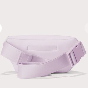 NWT Dagne Dover Lavender Belt Bag